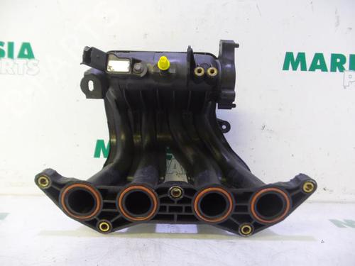 injection-rail-peugeot-206-sw-2ek-2002-31458365 main image