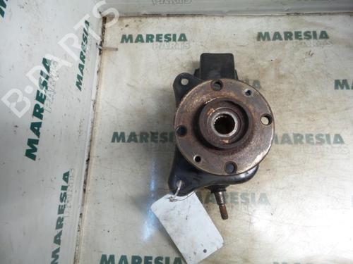 Used Left front steering knuckle FIAT PANDA (141_) 900 (40 hp) 31508602