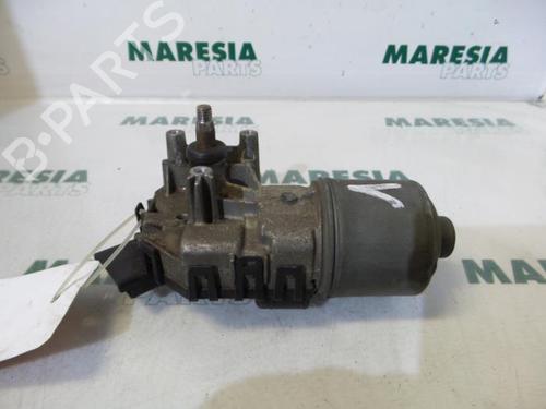 front-wiper-motor-renault-clio-ii-bb_-cb_-1998-1999-2000-2001-2002-2003-2004-2005-2006-2007-2008-2009-2010-2011-2012-2013-2014-2015-2016-31484243 main image