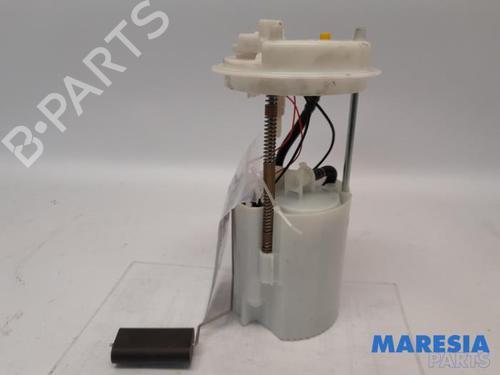 Used Fuel pump FIAT 500 (312_) 0.9 (312AXG1A, 312.AXG11) (86 hp) 31395968