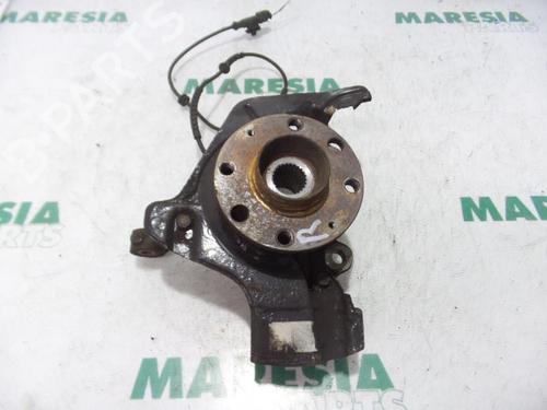 Used Right front steering knuckle FIAT PUNTO EVO (199_) 1.3 D Multijet (84 hp) 31525376