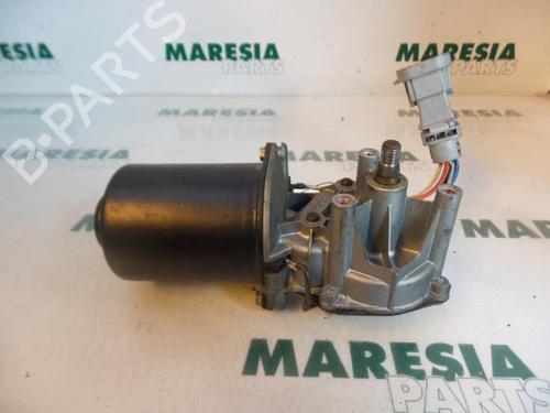 front-wiper-motor-renault-kangoo-express-fc01_-1997-31433356 main image