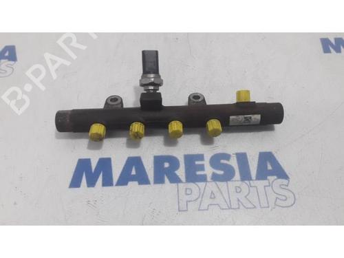 Used Injection rail Injection rail RENAULT GRAND SCÉNIC III (JZ0/1_) 1.5 dCi (JZ09, JZ0D, JZ10, JZ14, JZ1G, JZ29, JZ2C) (110 hp) 31493736 31493736