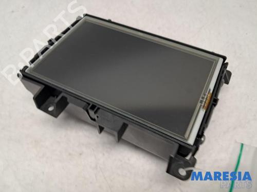 Used Display monitor RENAULT CAPTUR I (J5_, H5_) 0.9 TCe 90 (90 hp) 31492420
