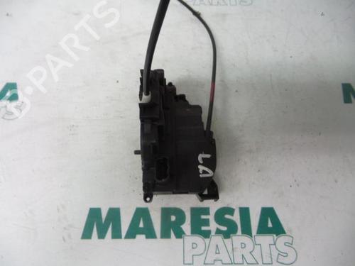 electronic-module-renault-clio-iii-br01-cr01-2005-2006-2007-2008-2009-2010-2011-2012-2013-2014-31439074 main image