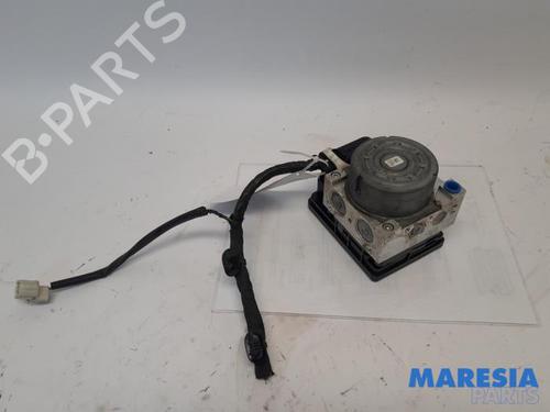 Used ABS pump PEUGEOT 208 I (CA_, CC_) 1.2 VTI 82 (82 hp) 31404675