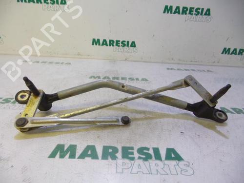 front-wipers-mechanism-alfa-romeo-mito-955_-2008-2009-2010-2011-2012-2013-2014-2015-2016-2017-2018-31410654 main image