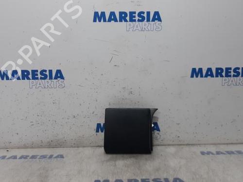 other-renault-trafic-iii-van-fg_-2014-31441814 main image