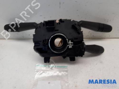 Switch ALFA ROMEO GIULIETTA (940_) 1.4 TB (940FXB1A, 940FXB11) | BP31530628I30 - Image 4