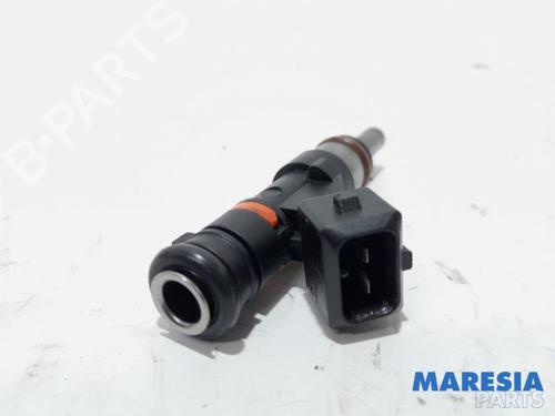 Injector LANCIA DELTA III (844_) 1.4 16V (844.AXL1A) | BP31535394M100