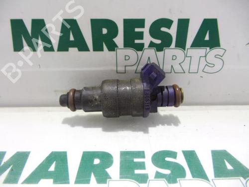 injector-renault-megane-scenic-ja01_-1996-1997-1998-1999-2000-2001-31531095 main image