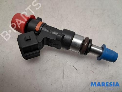 Used Injector ALFA ROMEO GIULIETTA (940_) 1.4 TB (940FXB1A, 940FXB11) (170 hp) 31442104