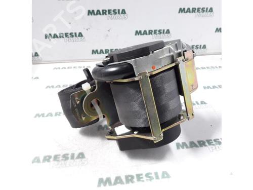 Used Rear right seatbelt Rear right seatbelt RENAULT LAGUNA II Grandtour (KG0/1_) 1.8 16V (121 hp) 31433924 31433924