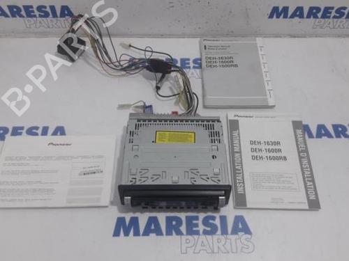 Used Radio PEUGEOT 207 (WA_, WC_) 1.4 16V (88 hp) 31459847