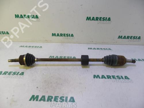 Used Right front driveshaft LANCIA YPSILON (843_) 1.4 16V (843.AXC11, 843.AXC1B, 843.AXC1A) (95 hp) 31482466