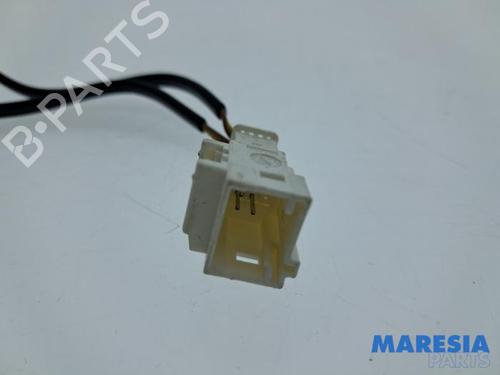 Electronic sensor PEUGEOT 308 CC (4B_) 1.6 16V | BP33832586M84 - Image 5