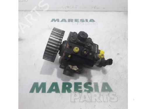 Used Fuel pump Fuel pump ALFA ROMEO 159 (939_) 1.9 JTDM 16V (939AXC1B, 939AXC12) (150 hp) 31450931 31450931