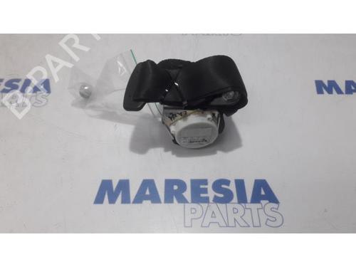 Used Rear left seatbelt FIAT 500 (312_) 1.2 (312AXA1A) (69 hp) 31384208