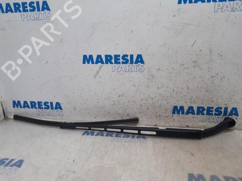 Vindspejlsviskerarm CITROËN C5 III Break (RW_) 1.6 THP 155 (156 hp) 31512962