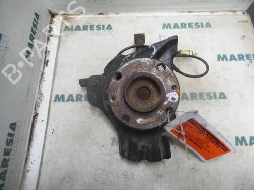 Used Right front steering knuckle Right front steering knuckle FIAT PUNTO (188_) 1.9 DS 60 (188.031, .051, .231, .251) (60 hp) 31387716 31387716
