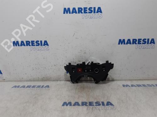 Used Switch CITROËN BERLINGO Box Body/MPV (B9) 1.6 HDi 90 (90 hp) 31437263