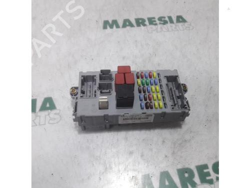 Used Fuse box FIAT CROMA (194_) 1.8 16V (194AXG1A) (140 hp) 31467341