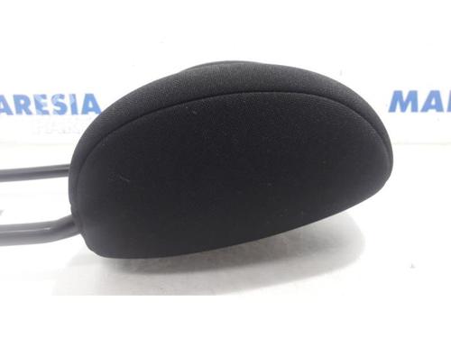 Headrest CITROËN C3 III (SX) 1.2 THP 110 (SXHNPS, SXHNZT, SXHNZ6) | BP31423228I31 