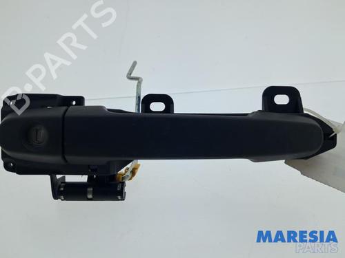 Used Front left exterior door handle Front left exterior door handle 38569692 38569692