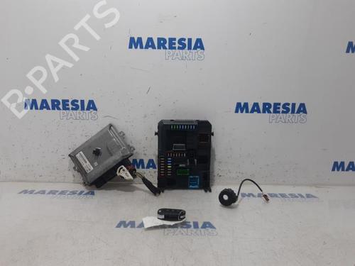 Used Engine control unit (ECU) PEUGEOT 208 I (CA_, CC_) 1.0 VTi (68 hp) 31418765