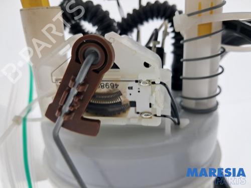 Fuel pump RENAULT CAPTUR I (J5_, H5_) 1.2 TCe 120 | BP33054947M76 - Image 4