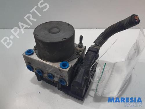 Used ABS pump CITROËN C1 (PM_, PN_) 1.0 (68 hp) 31444193