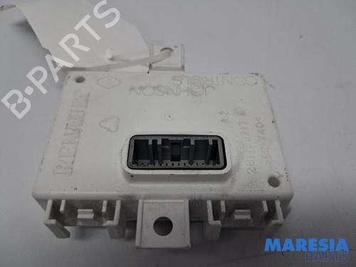 Used Electronic module RENAULT CLIO IV Grandtour (KH_) 0.9 TCe 90 (90 hp) 31445706