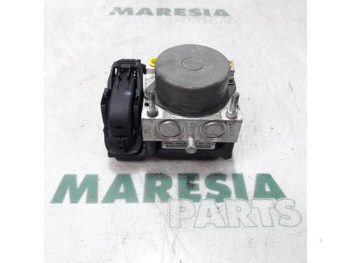 Used ABS pump ABS pump FIAT GRANDE PUNTO (199_) 1.4 (199AXB11, 199AXB1A, 199BXB1A, 199AXL1A) (77 hp) 31419925 31419925