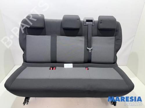 Used Rear seat OPEL ZAFIRA LIFE Bus (K0) 2.0 (177 hp) 31497180