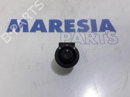 Spejlkontakt RENAULT MASTER III Platform/Chassis (EV, HV, UV) 2.3 dCi 135 FWD (EV0N, HV0N, UV0N, EV08, HV08, UV08) (136 hp) 31428966