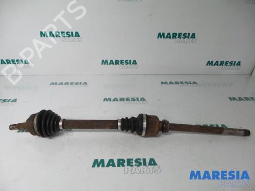 Used Right front driveshaft PEUGEOT 307 (3A/C) 1.6 16V (109 hp) 31457335