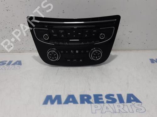 Used Climate control PEUGEOT 508 SW I (8E_) 1.6 THP (156 hp) 31472698