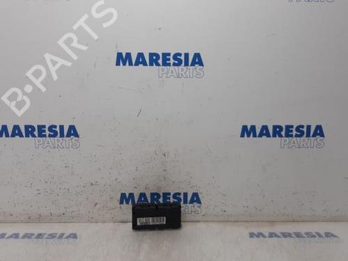 Used Electronic module PEUGEOT 207 CC (WD_) 1.6 HDi (112 hp) 31518360