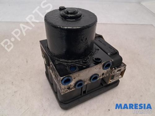 Used ABS pump CITROËN DS3 (SA_) 1.6 VTi 120 (120 hp) 31456035