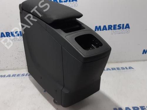 Armrest / Center console RENAULT SCÉNIC III (JZ0/1_) 1.6 16V (JZ0U, JZ1B) | BP31508641I20