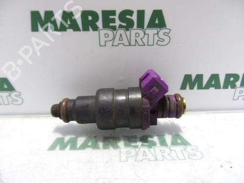 injector-renault-twingo-i-c06_-1993-1994-1995-1996-1997-1998-1999-2000-2001-2002-2003-2004-2005-2006-2007-2008-2009-2010-2011-2012-31427578 main image