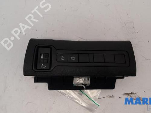 Used Switch Switch PEUGEOT 308 SW II (LC_, LJ_, LR_, LX_, L4_) 1.6 BlueHDi 120 (120 hp) 31404237 31404237