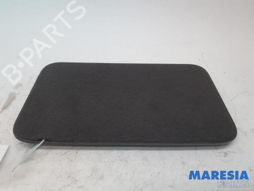 Used Cup/Object holder RENAULT SCÉNIC III (JZ0/1_) 2.0 16V (JZ0G, JZ0P, JZ1E, JZ1P) (140 hp) 31467686