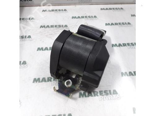 Sikkerhedssele bag midten RENAULT CLIO II (BB_, CB_) 1.6 16V (BB01, BB0H, BB0T, BB14, BB1D, BB1R, BB2KL, BB3G... (107 hp) 31526891