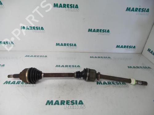 Used Right front driveshaft RENAULT ESPACE IV (JK0/1_) 2.0 Turbo (JK0A, JK0B, JK0N) (163 hp) 31467054