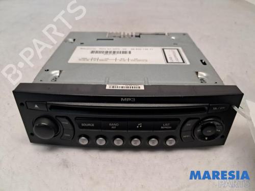 Used Radio CITROËN BERLINGO MULTISPACE (B9) 1.6 (90 hp) 31392585