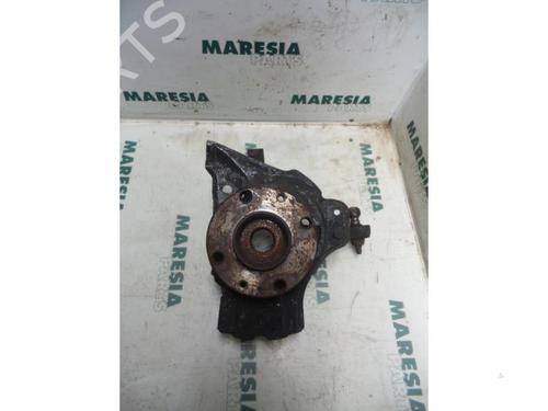 Used Left front steering knuckle ALFA ROMEO 145 (930_) 1.6 i.e. 16V T.S. (930.A2) (120 hp) 31529448