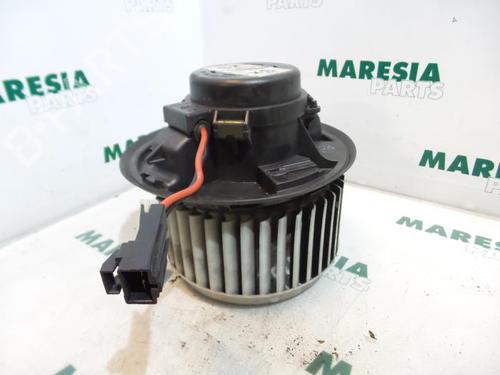Used Heater blower motor ALFA ROMEO GT (937_) 1.9 JTD (937CXN1B) (150 hp) 31391846