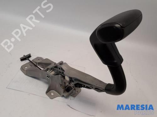 Electric handbrake CITROËN C4 CACTUS 1.2 VTi 82 | BP31498139E5