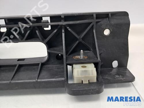 hjelmlås CITROËN C4 Picasso II 1.6 THP 155 | BP31411643C133